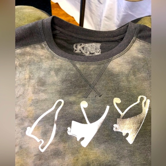 Raglan sleeve sweatshirt with Chrome Ancient Egyptian crowns sz Large Green Grey - Picture 3 of 16